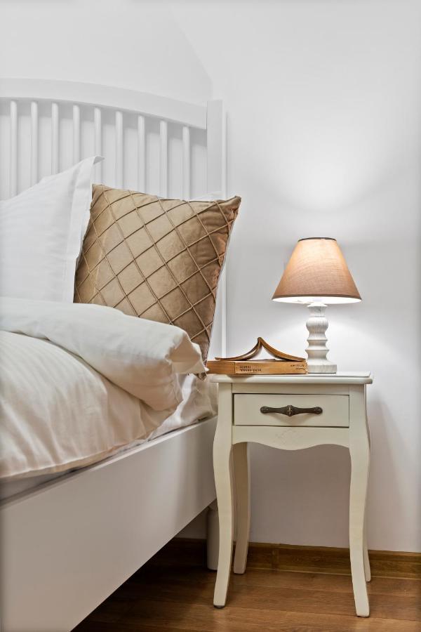 Sudului 303 By Mrg Apartments Bucarest Esterno foto