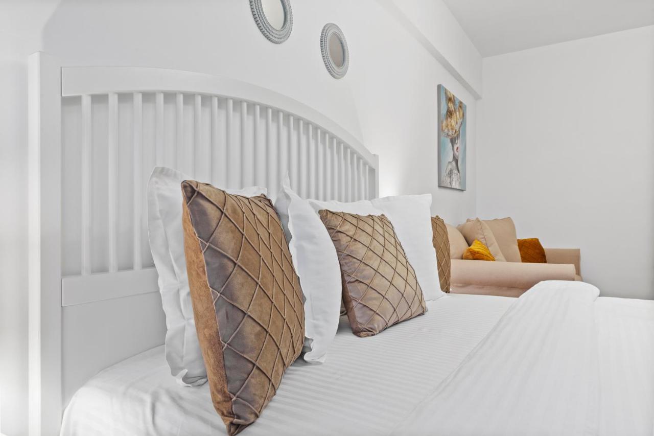 Sudului 303 By Mrg Apartments Bucarest Esterno foto